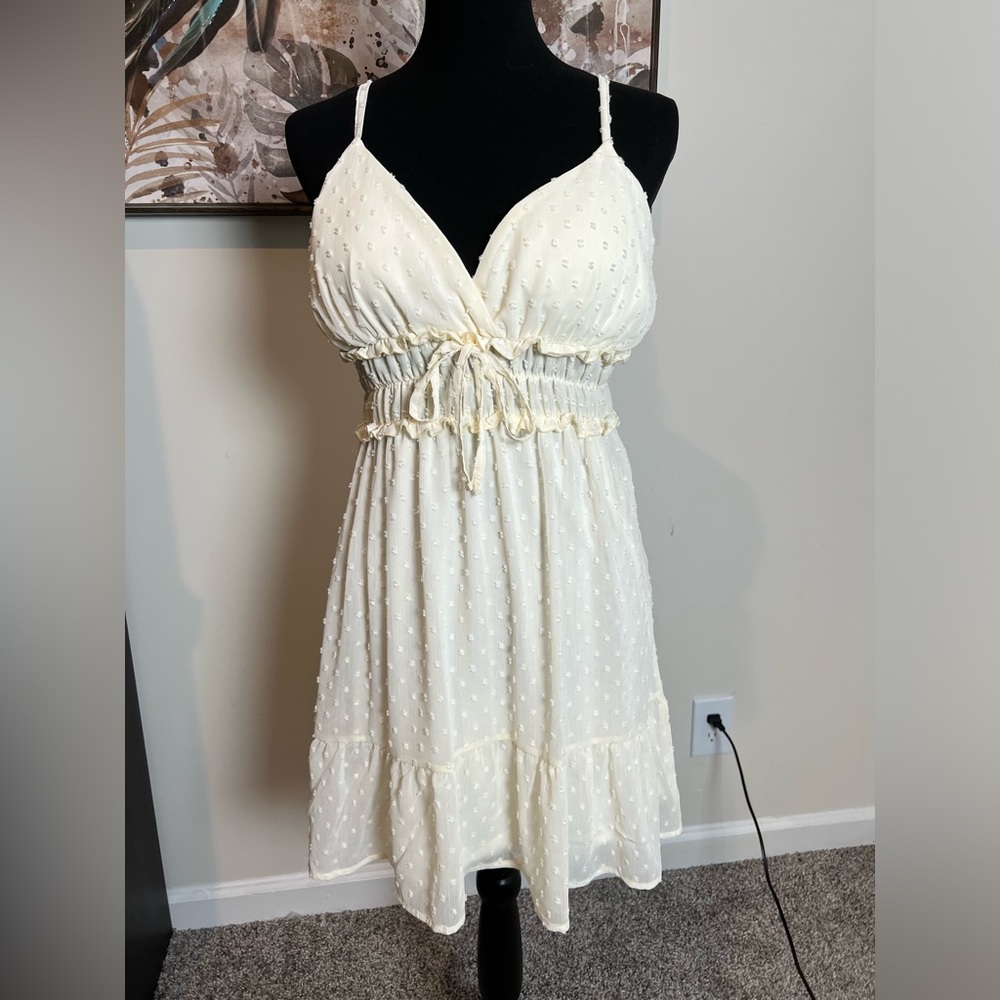 Almost Famous Pretty Cream Mini Dress Adjustable Straps Large